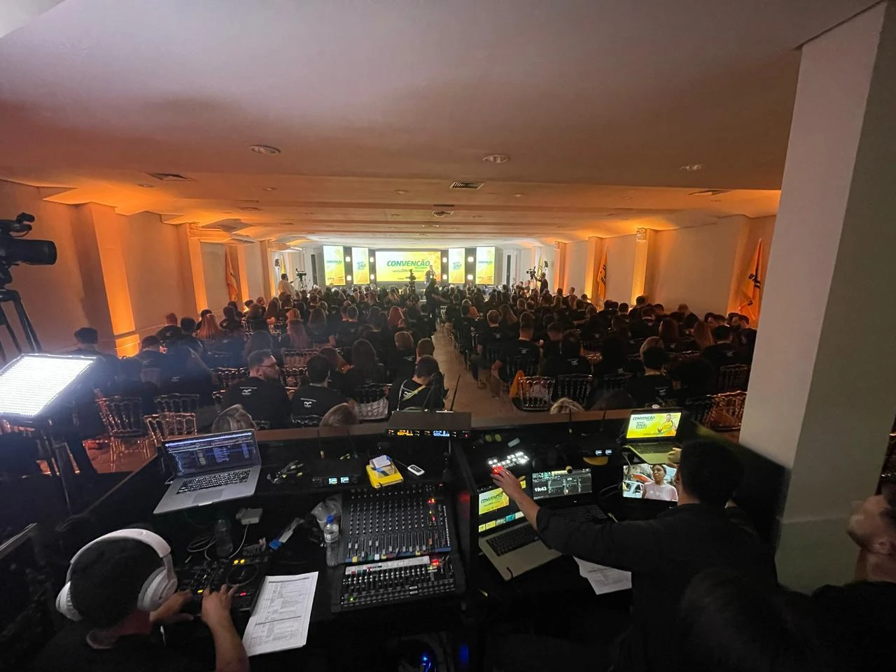 Imagem ilustrativa de Painel de led para eventos